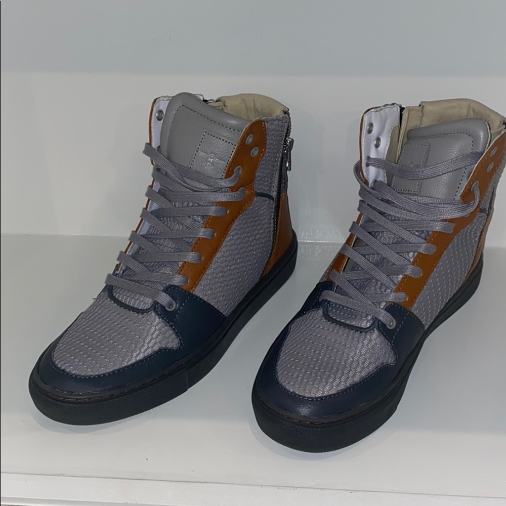 Creative Recreation Adonis  Paloma Castlerock 9M